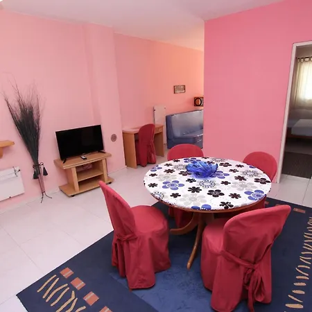 Gemuetliche Lora 2 In * Rovinj