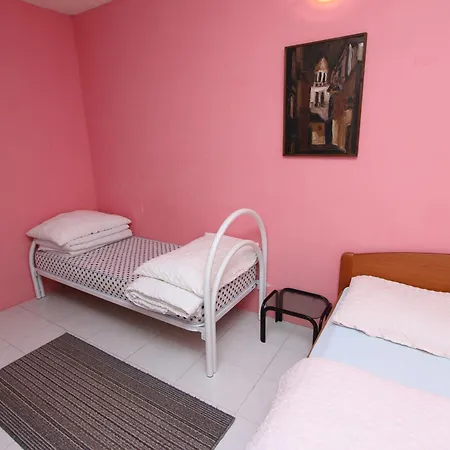 Gemuetliche Lora 2 In * Rovinj